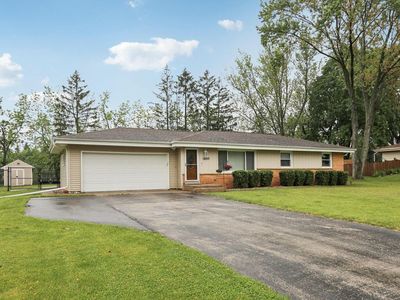 14055 West Armour AVENUE, New Berlin, WI, 53151