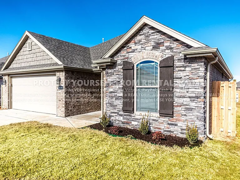 4530 W Divide Dr — Photo 2