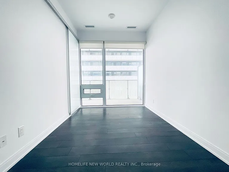 42 Charles St E #3309 — Photo 11