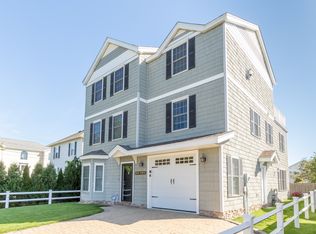 119 Kings Hwy, Hampton, NH 03842