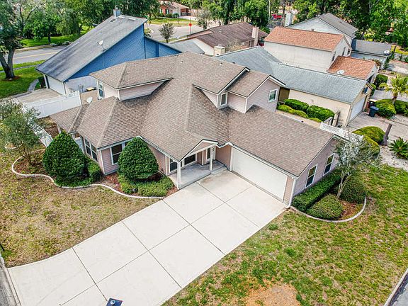 4th image of 5471 Mariners Cove Dr