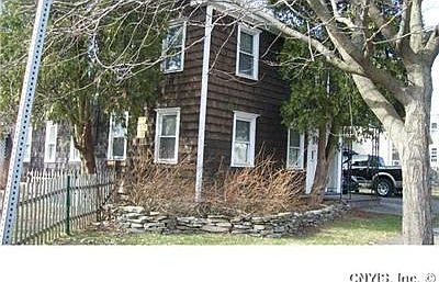 2nd image of 601 Bear St