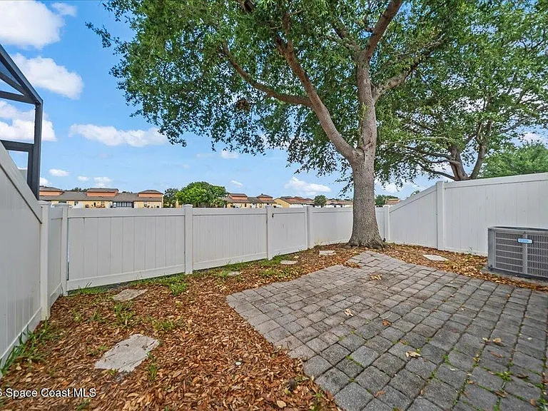 4590 Radiant Way #102 — Photo 8