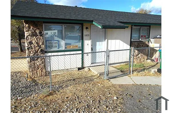 Building Photo - 10055 Sagewood Dr