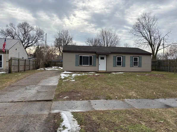 1512 Northfield Dr, Niles, MI 49120