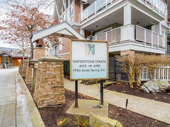 6460 194th St #311, Surrey, BC V4N 6J8