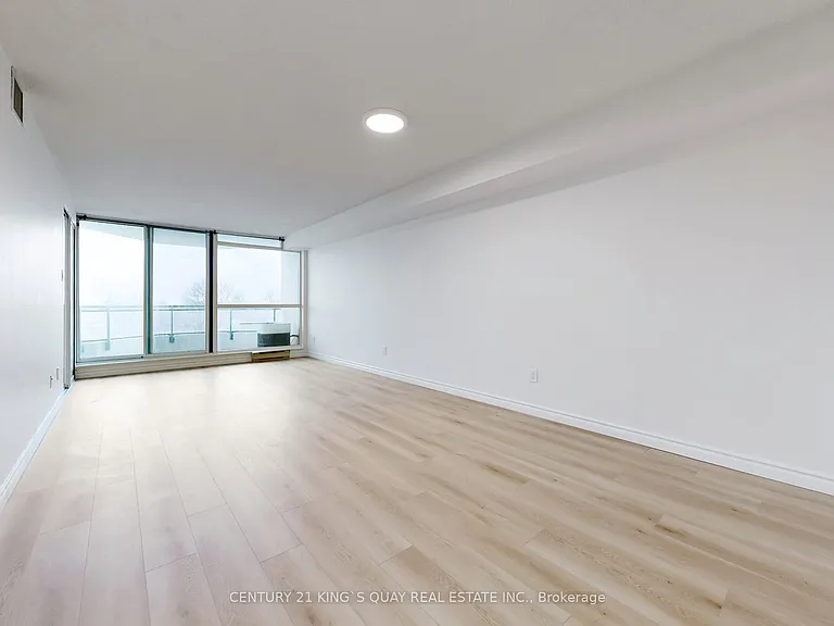 4727 Sheppard Ave E #616 — Photo 6