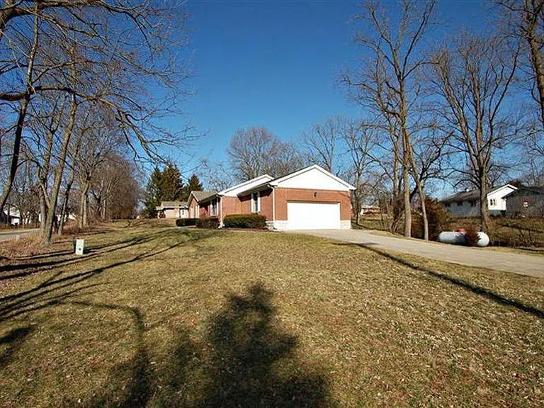 1293 Enochs Dr — Photo 20