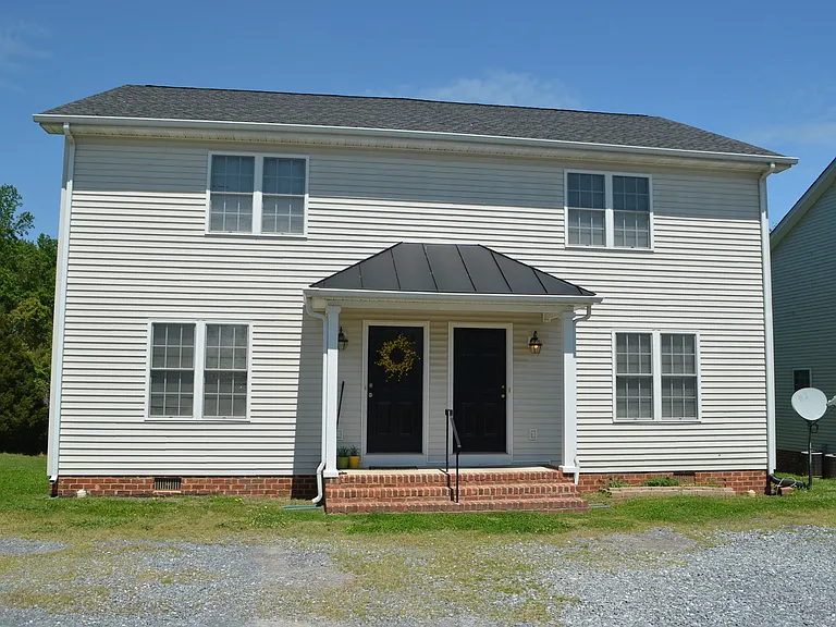 2524 Old Forest Rd #A — Photo 1