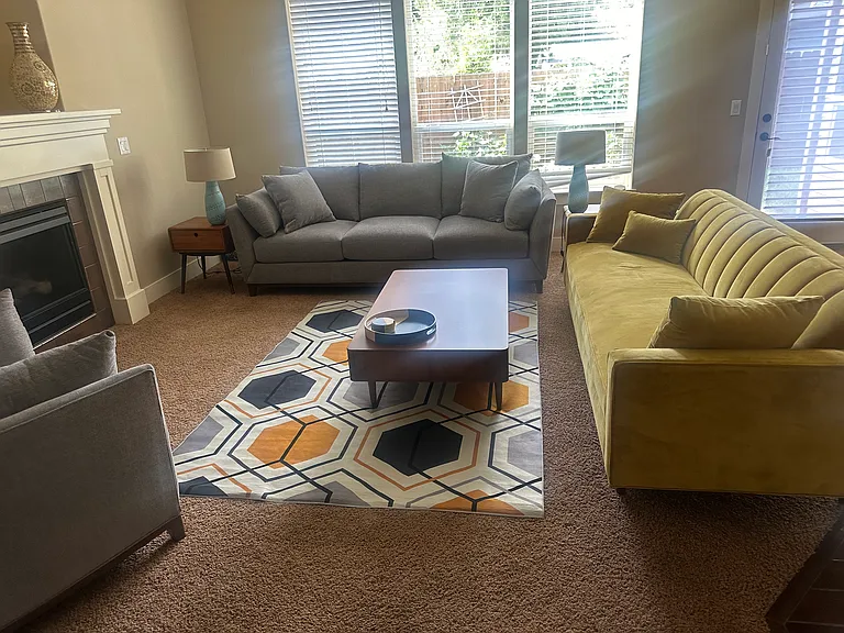 6301 NE 44th Way — Photo 5