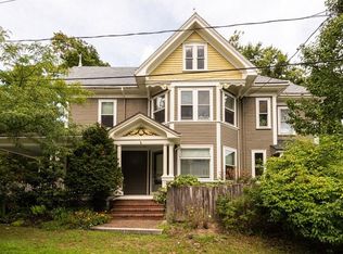 14 Liberty St, Ipswich, MA 01938