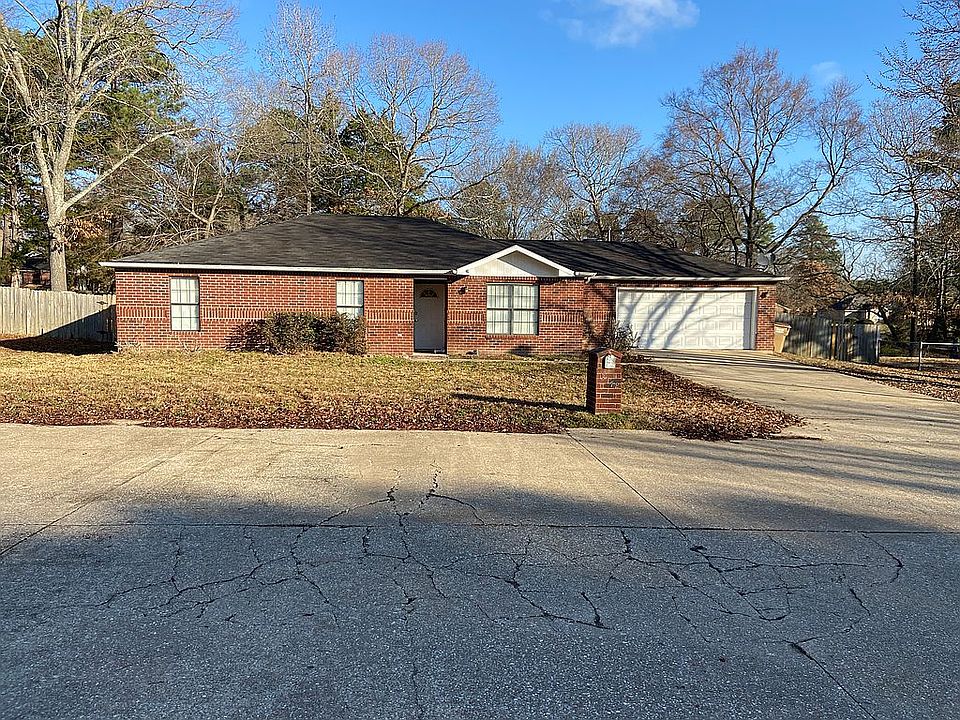 1st image of 13172 Sheila Dr