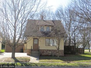 204 S Main St, Winthrop, MN 55396