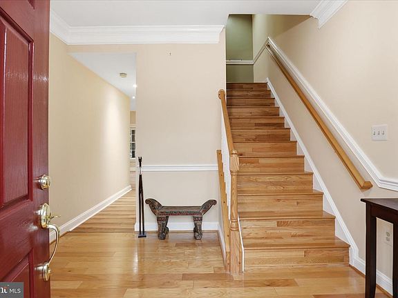 5th image of 1319 Sundial Dr