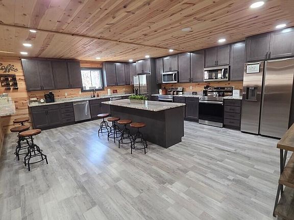 4th image of 2869 Hatcher Mountain Rd