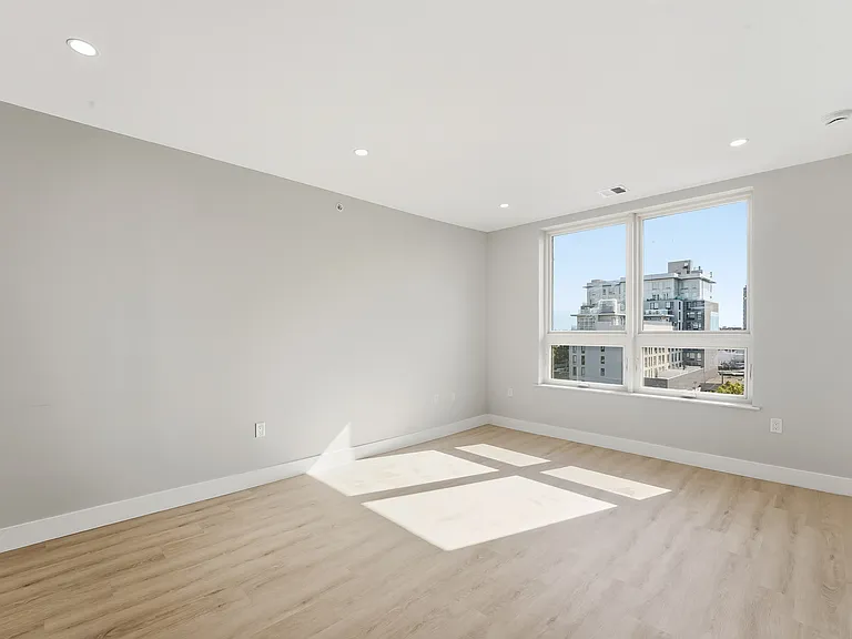 Skylar Lofts JC — Photo 22