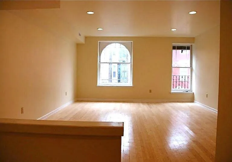 1514 N 17th St — Photo 3