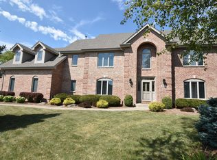 4818 Leslie Ann Ln, Mount Pleasant, WI 53403