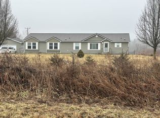 6827 Lapeer Rd, Kimball, MI 48074