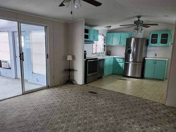 5th image of 542 Jeremy Dr