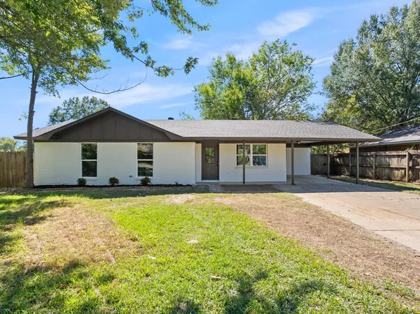 2505 Florence Mattison Dr, Conway, AR 72032