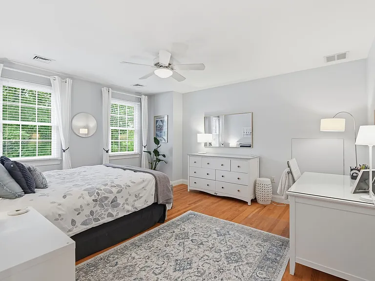 16 Gerber Cir — Photo 8