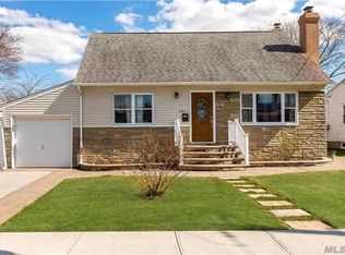 683 Blackstone Ave, East Meadow, NY 11554