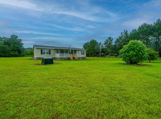 227 Red Oak Rd, Cottageville, SC 29435