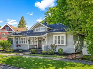 27 Beverly Pl, Utica, NY 13501