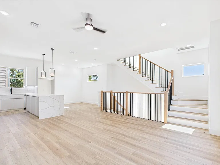 5316 Terry St — Photo 10