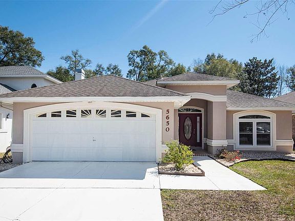 2nd image of 5650 Enchanting Oaks Dr