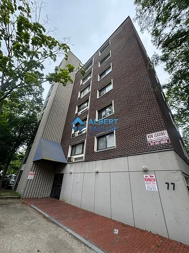 77 Trowbridge St #74 Photo 1