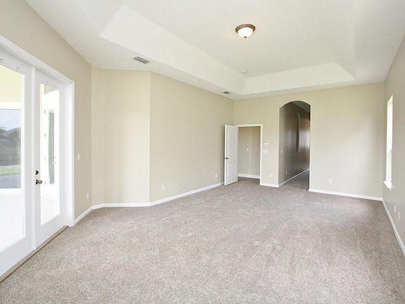 5th image of 6295 Green Myrtle Dr