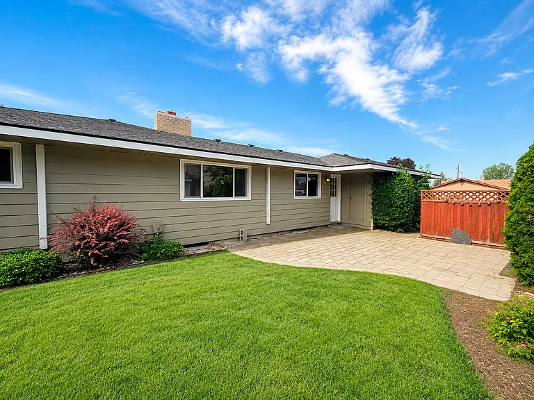 5612 N Fleming St — Photo 13