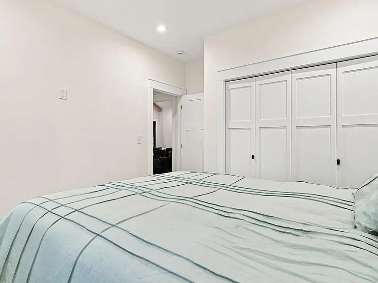 3117 Maplewood Dr — Photo 30