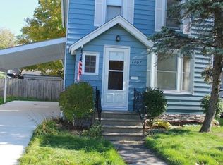 1407 S State St, Saint Joseph, MI 49085