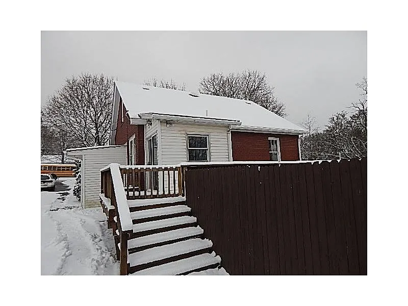 2401 Ridge Road Ext photo 1