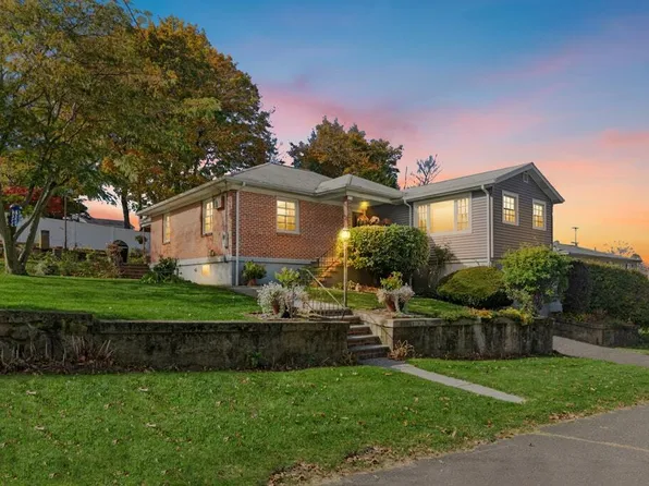 186 Hubbell Avenue, Waterbury, CT 06708