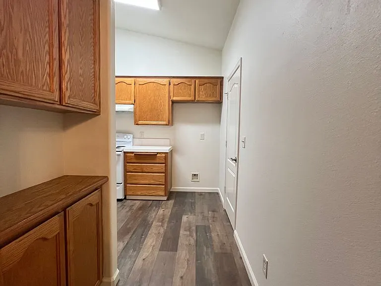 92 Rosewood Cir — Photo 11