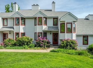 3 Russett Ln UNIT 3, Amherst, MA 01002