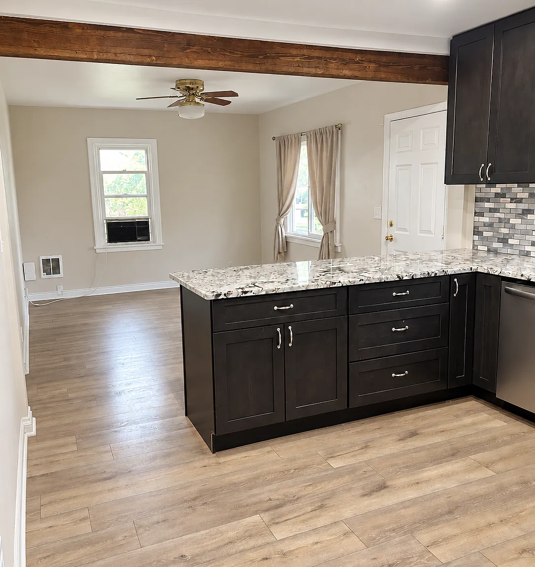 2 bed, $1,500 — Photo 3