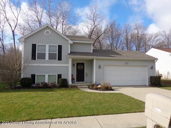 380 Spicetree Ln, Mason, MI 48854