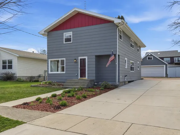 325 W Chicago St, Stoughton, WI 53589