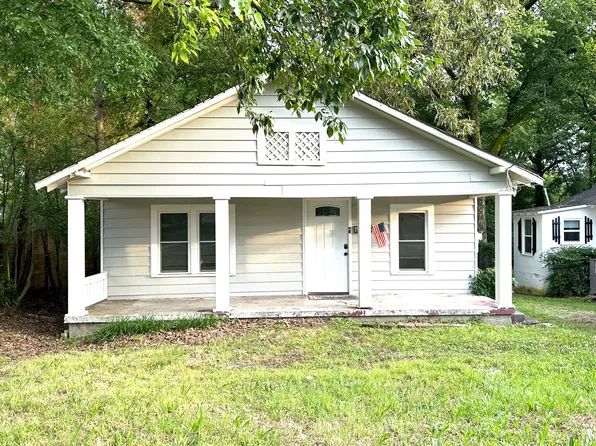 143 Alpine St, Hot Springs, AR 71913