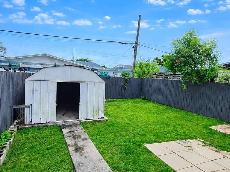 3216 SW 23rd Ter #3216 — Photo 8