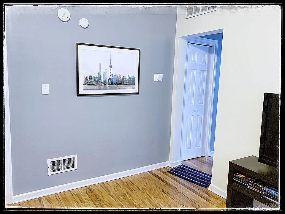 1st image of 852 N Richmond St