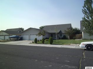 813 Fairwood St, Fernley, NV 89408