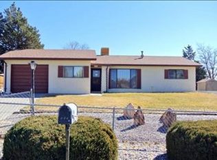804 Cerro De Ortega Dr SE, Rio Rancho, NM 87124