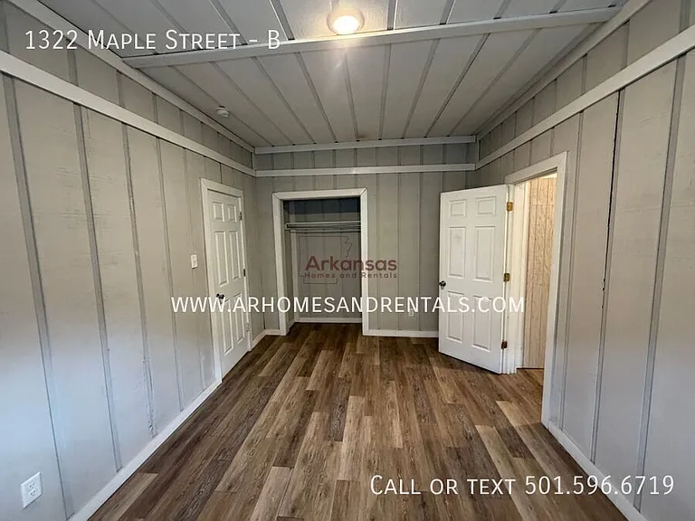 1322 Maple St #B — Photo 9