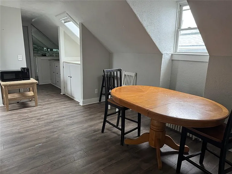 9 Ann St #2 — Photo 12